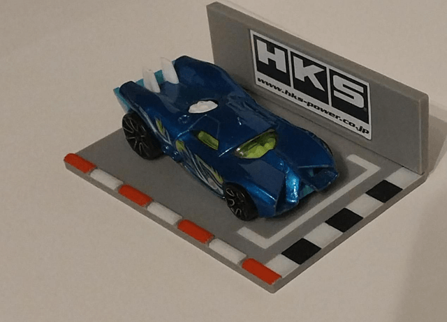 Race track display for 1:64 scale/hotwheels style car