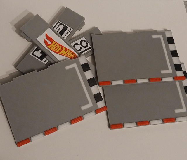 Race track display for 1:64 scale/hotwheels style car